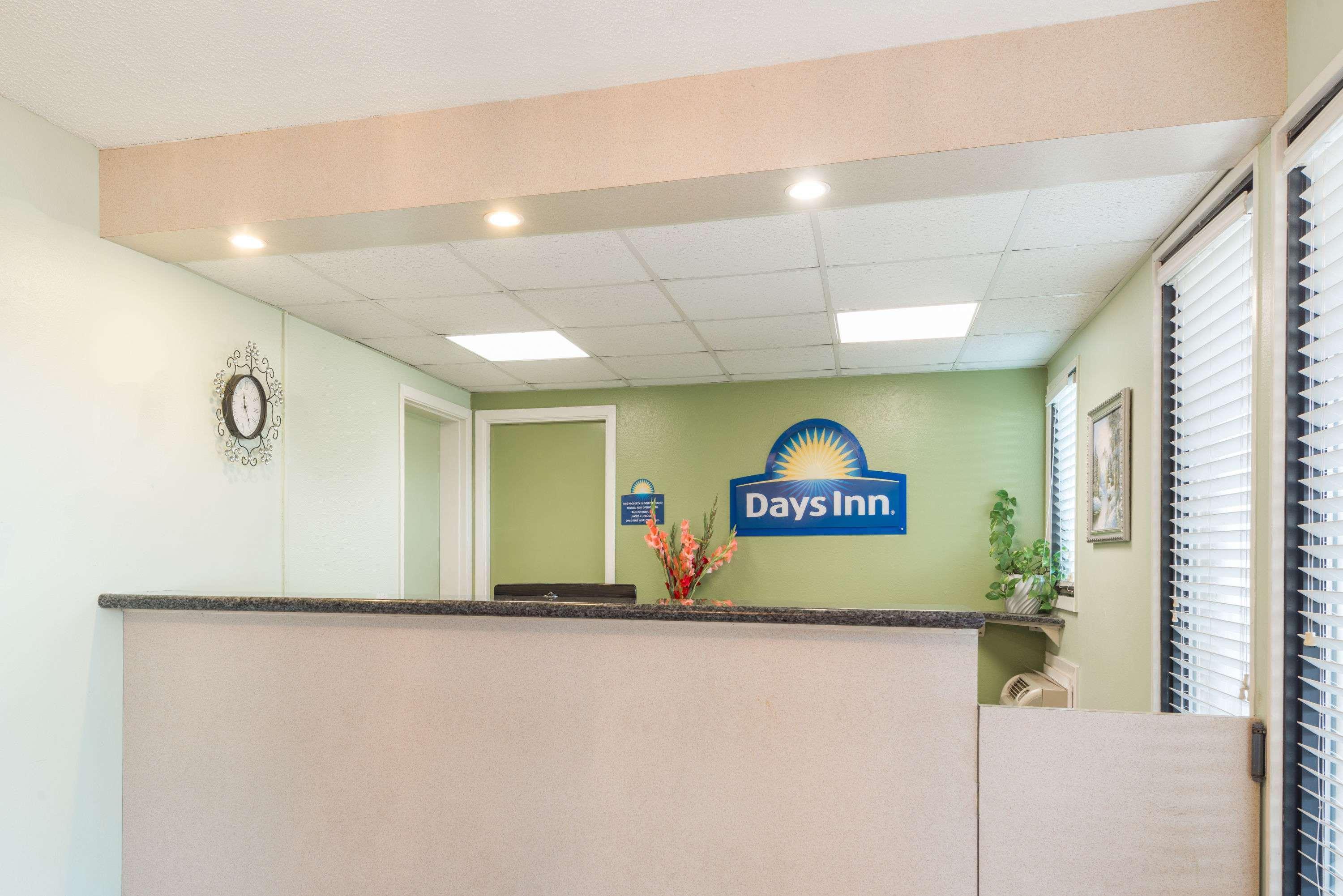 Days Inn By Wyndham San Marcos Extérieur photo